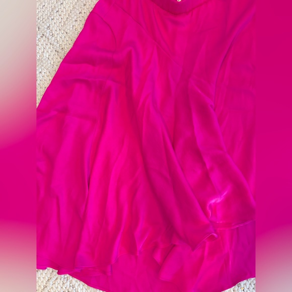 💕💕NWOT VICI Palmer Satin Ruffle Midi Skirt Hot Pink XL 💕💕 - Picture 10 of 10